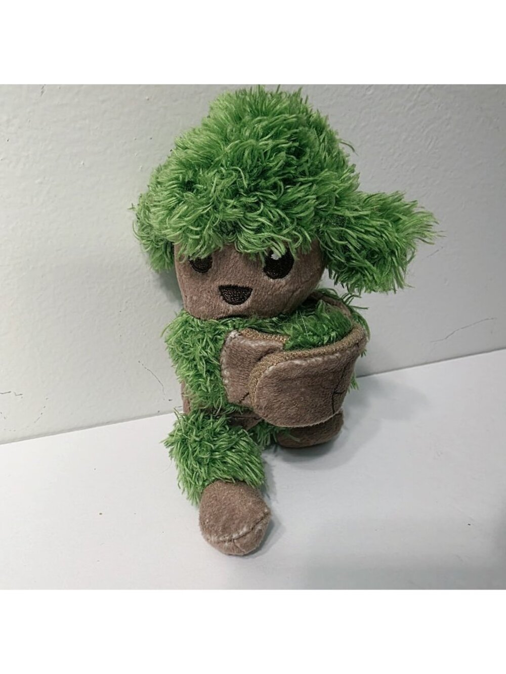 MARVEL I Am Groot Cutie Cuff Plush Slap Bands Hugger Bracelet Toy Bullsitoy